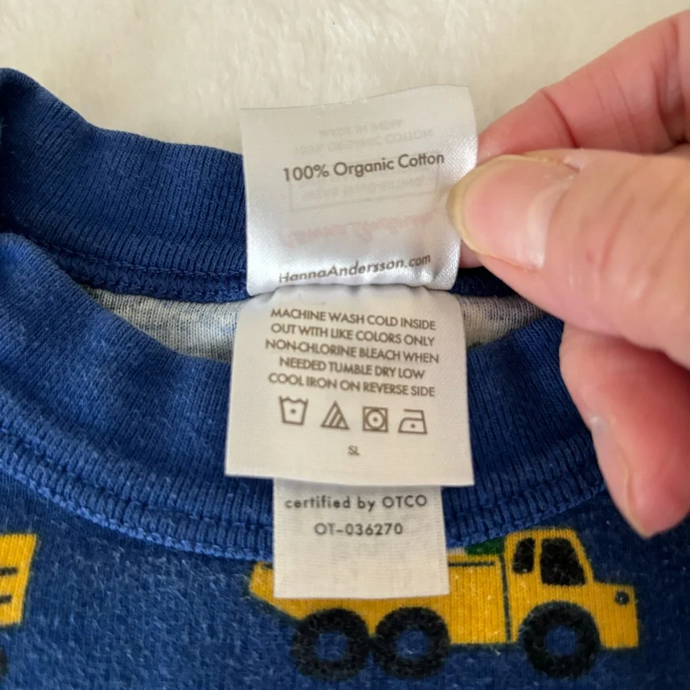 Hanna Andersson Christmas Pajama Top size 5, Blue